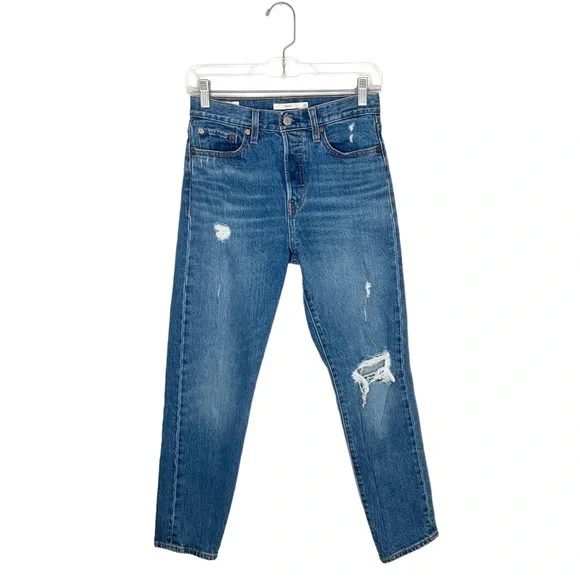 Levi’s Wedgie Icon Distressed High Waisted Jeans - Picture 2 of 8